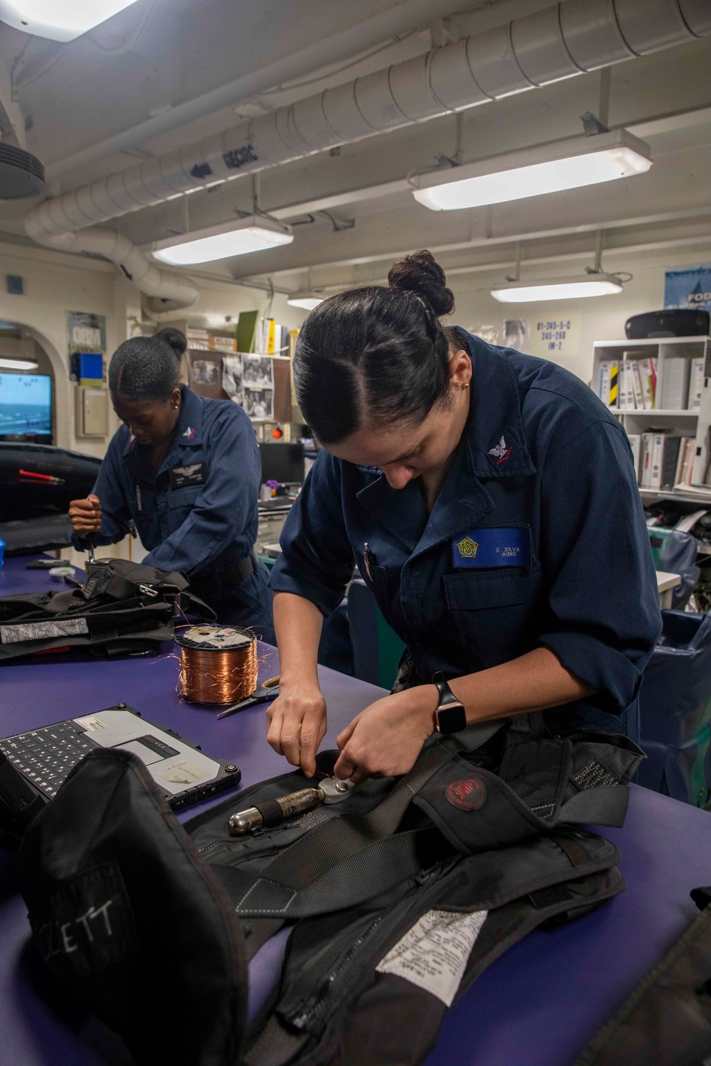 USS Dwight D. Eisenhower (CVN 69) Conducts Routine Operations in the Red Sea