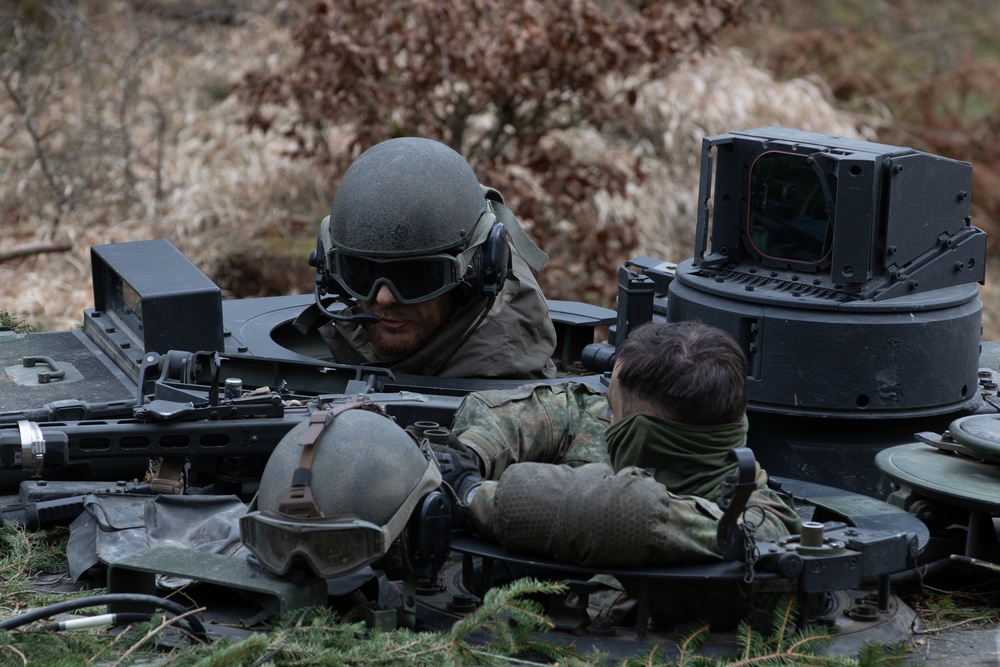 Allied Spirit 24 Participants Conduct Leopard 2-A7 Training