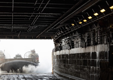 Iron Fist 24: LCAC Swap on the USS Green Bay