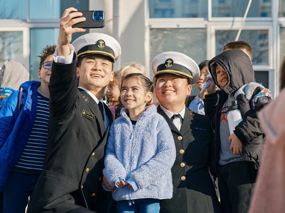 U.S. Naval Academy Glee Club performs for Sullivans Elementary School students