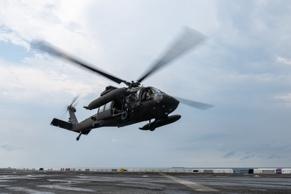 Rear Adm. Scott Visits USS Somerset During CG24