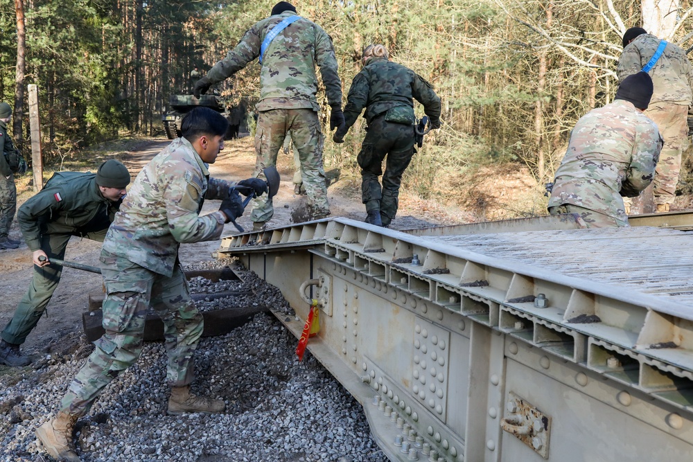 Marne Engineers enable wet gap crossings for Exercise Dragon 24