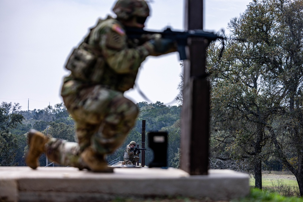 Army South, 470th Military Intelligence Brigade Best Warrior Competition
