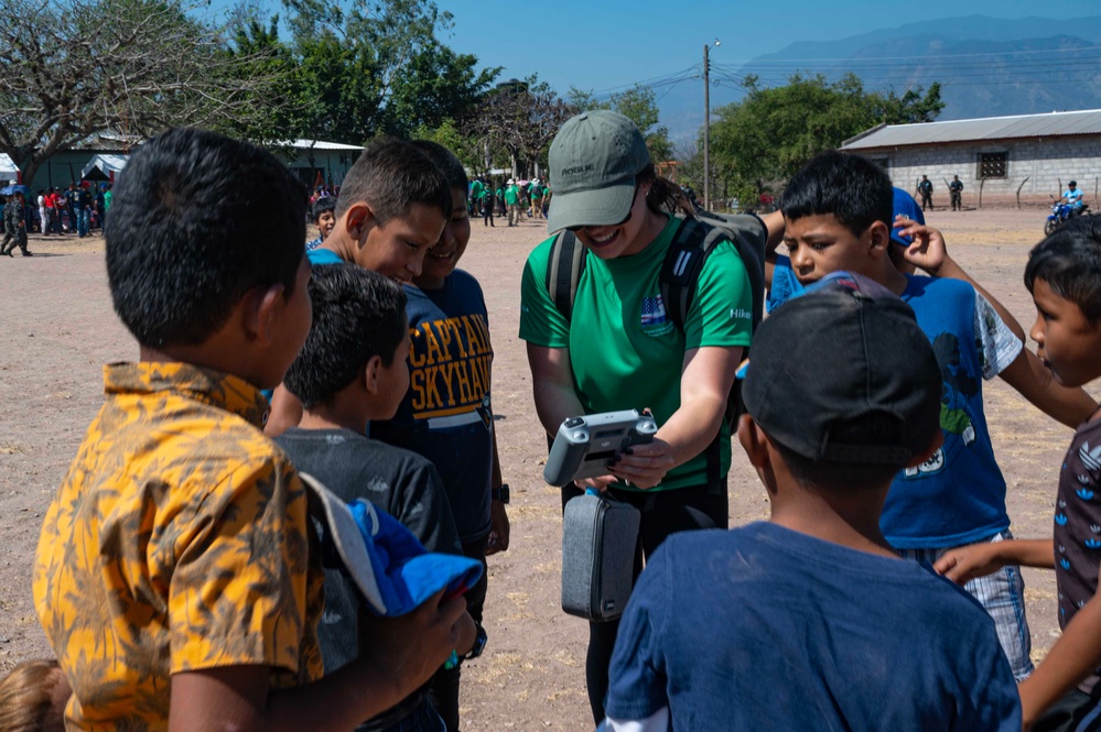 JTF-Bravo supports local community with Chapel Hike #95