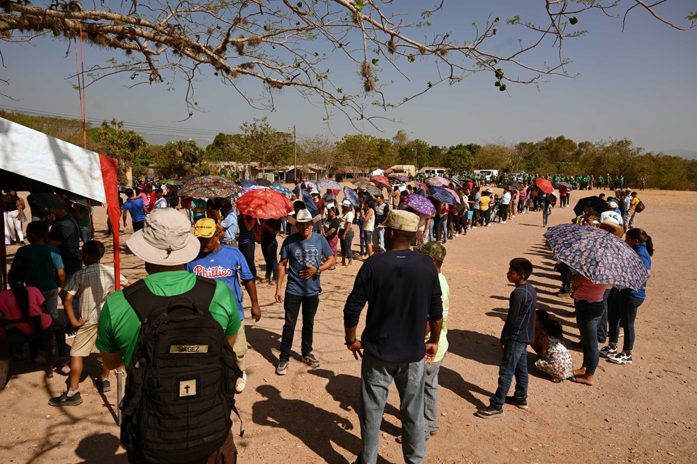 JTF-Bravo supports local community with Chapel Hike #95