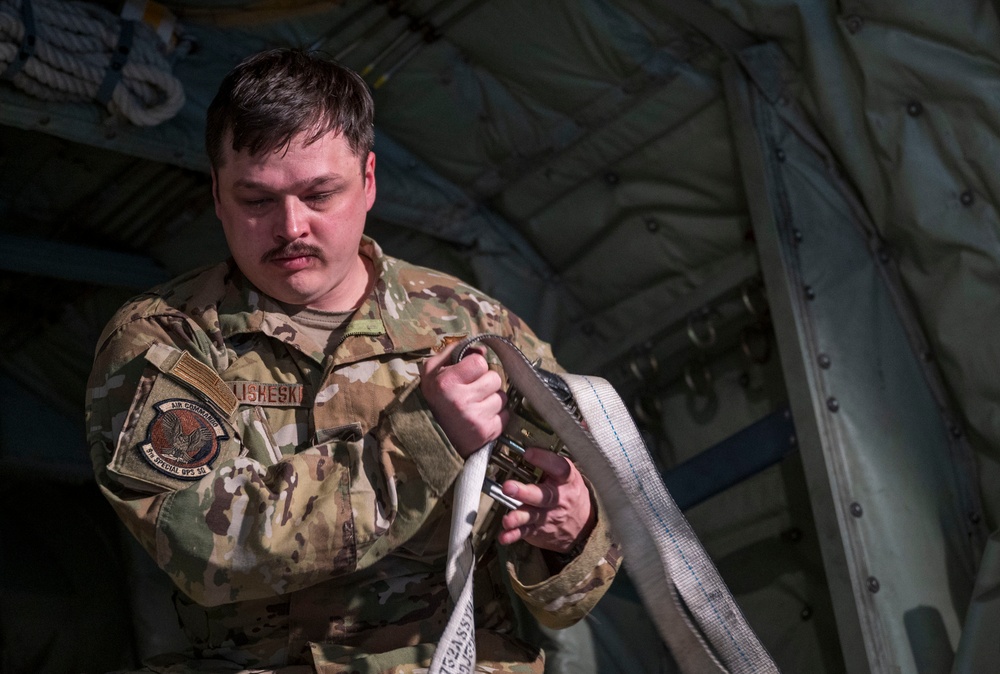 Special Tactics Airmen ACE into Dugway during EW24