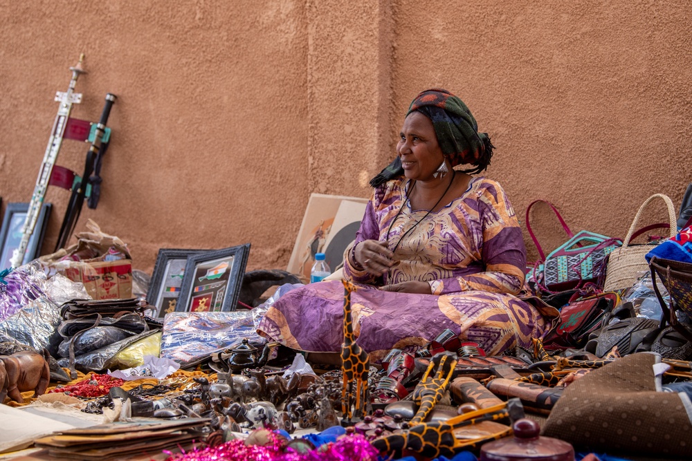 AB 201 bazaar supports Agadez community