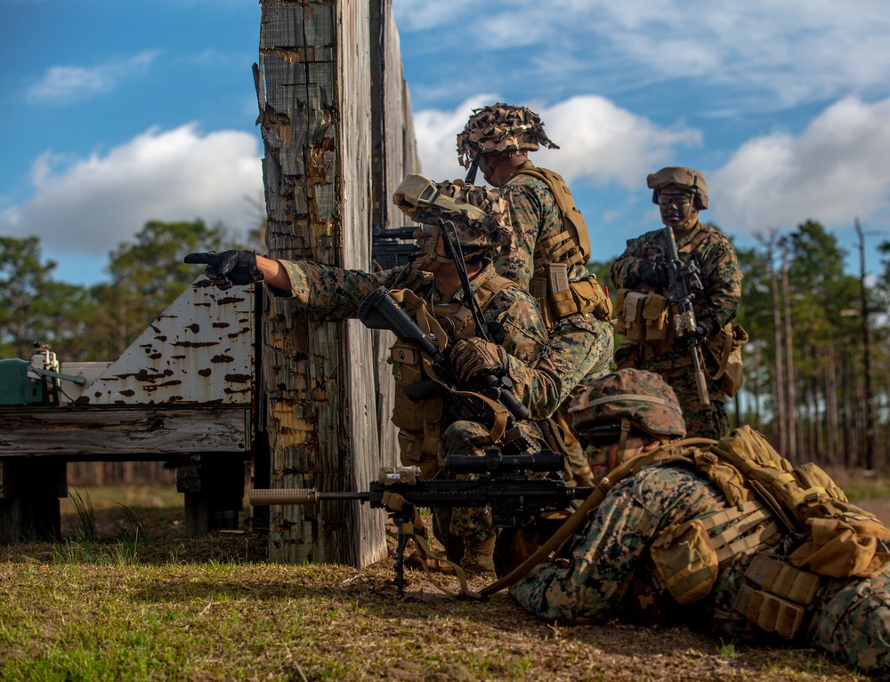 4th Marine Division Rifle Squad Competition