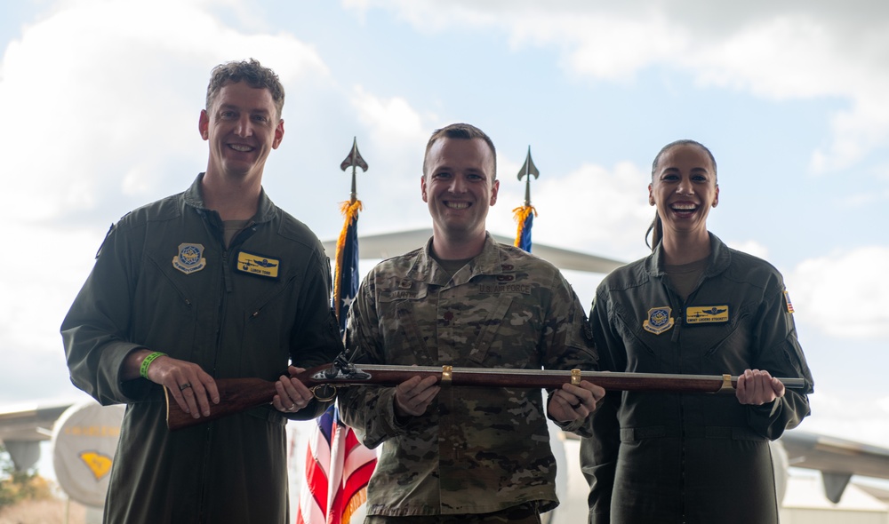 437th Airlift Wing celebrates award winners