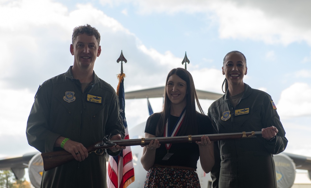 437th Airlift Wing celebrates award winners