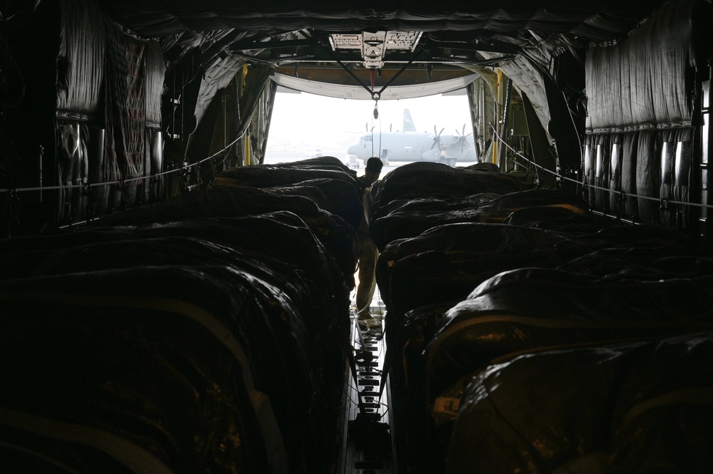 AFCENT C-130s conduct humanitarian airdrops into Gaza