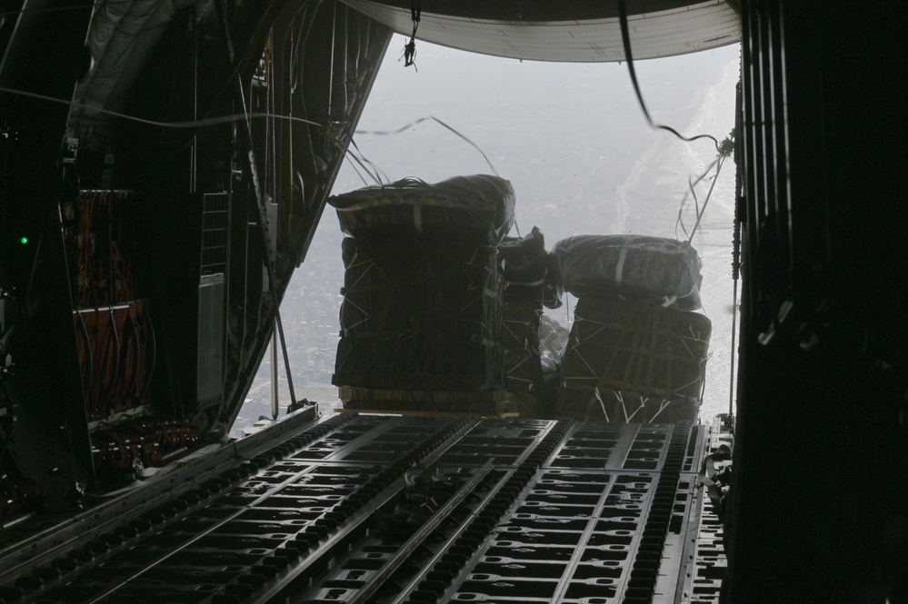 AFCENT C-130s conduct humanitarian airdrops into Gaza