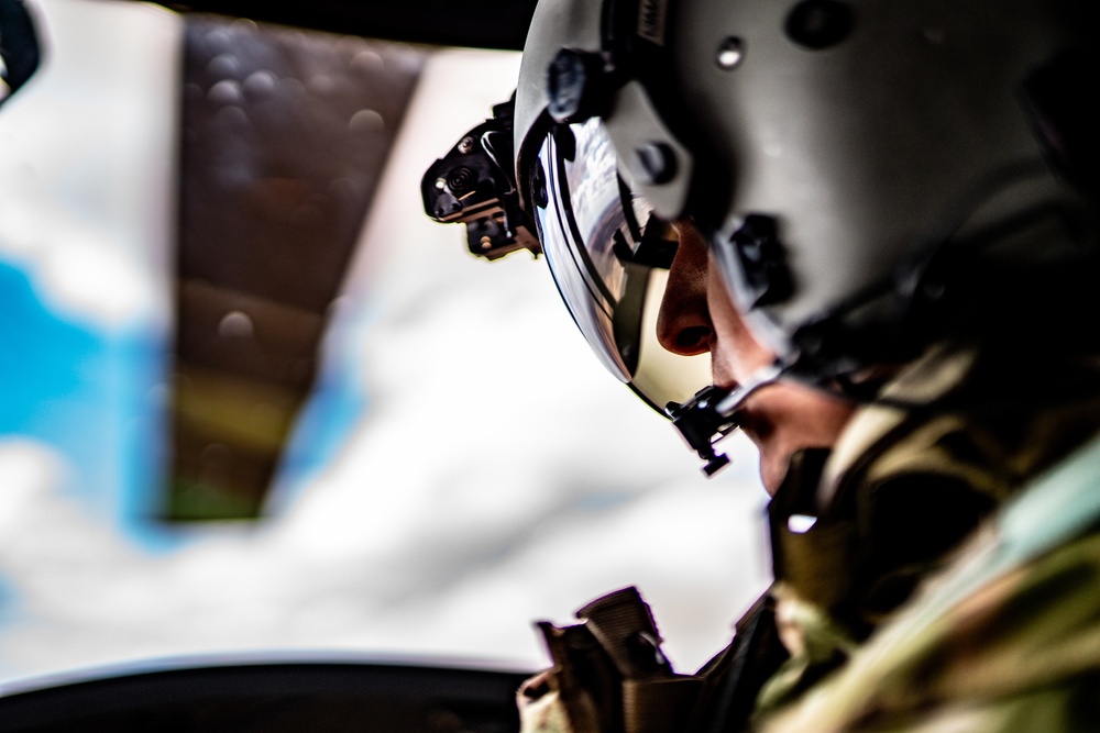 B Co. &quot;Flippers&quot; Fly Over the Middle East
