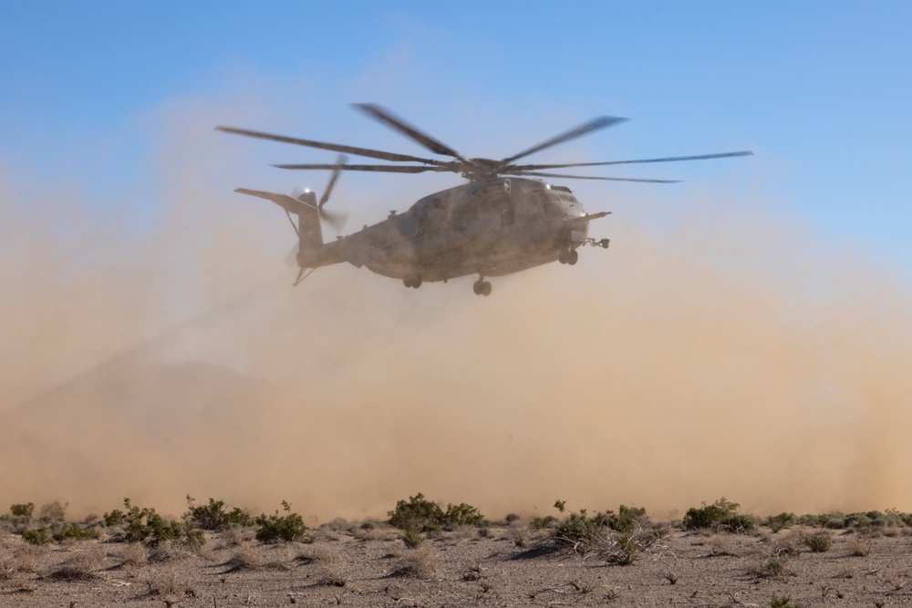 HMH-462 Increasing Readiness in unfamiliar environments