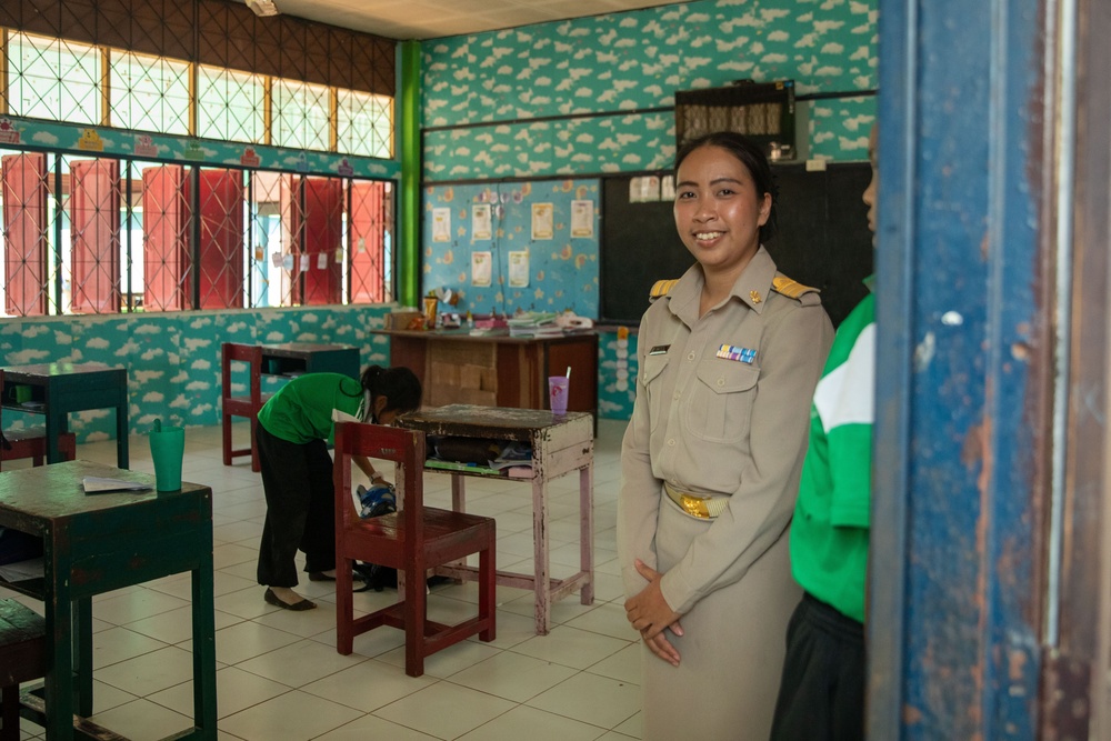 Wat Khok Khuean Primary School Dedication Ceremony