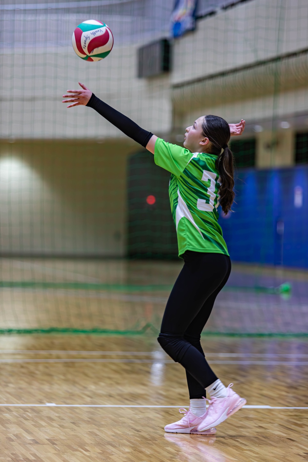 American and Japanese Youth volleyball teams compete in U.S.-Japan Volleyball Tournament