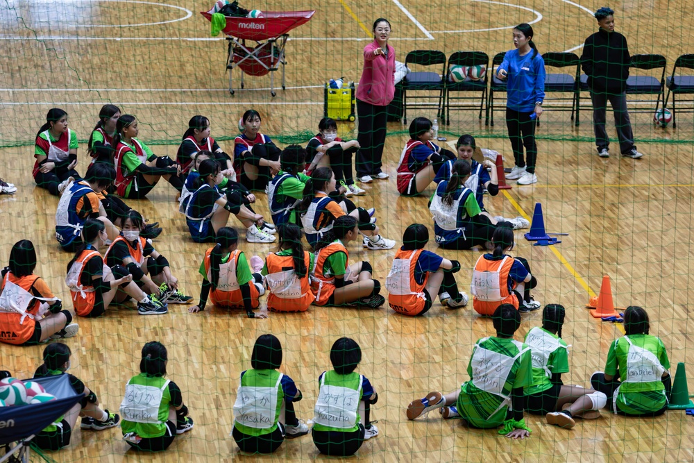 American and Japanese Youth volleyball teams compete in U.S.-Japan Volleyball Tournament