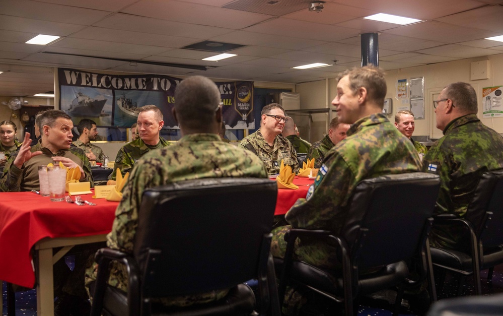 USS Gunston Hall hosts dinner for leaders of the Finnish and Swedish Navy and Marine Corps