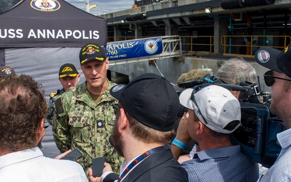 USS Annapolis CO participates in interview with Australian news media outlets