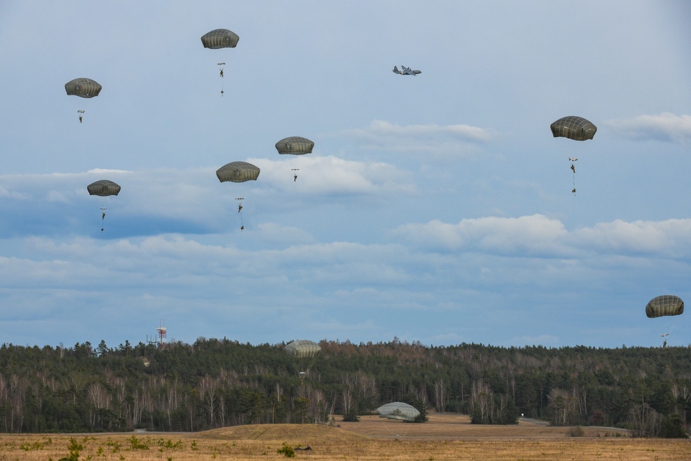 1-91 CAV, 173rd AB airborne operation