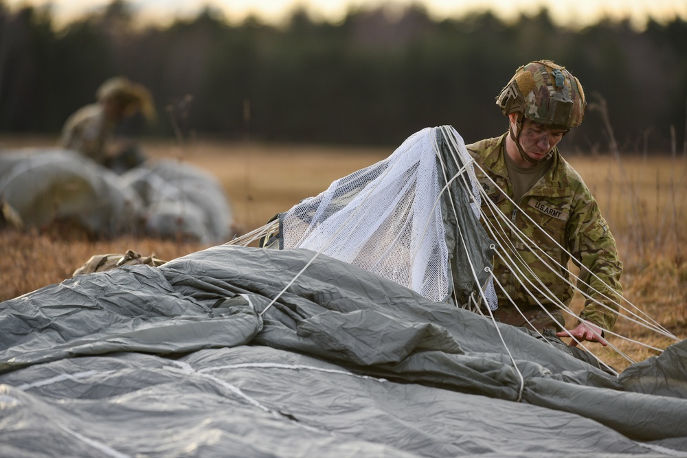 1-91 CAV, 173rd AB airborne operation