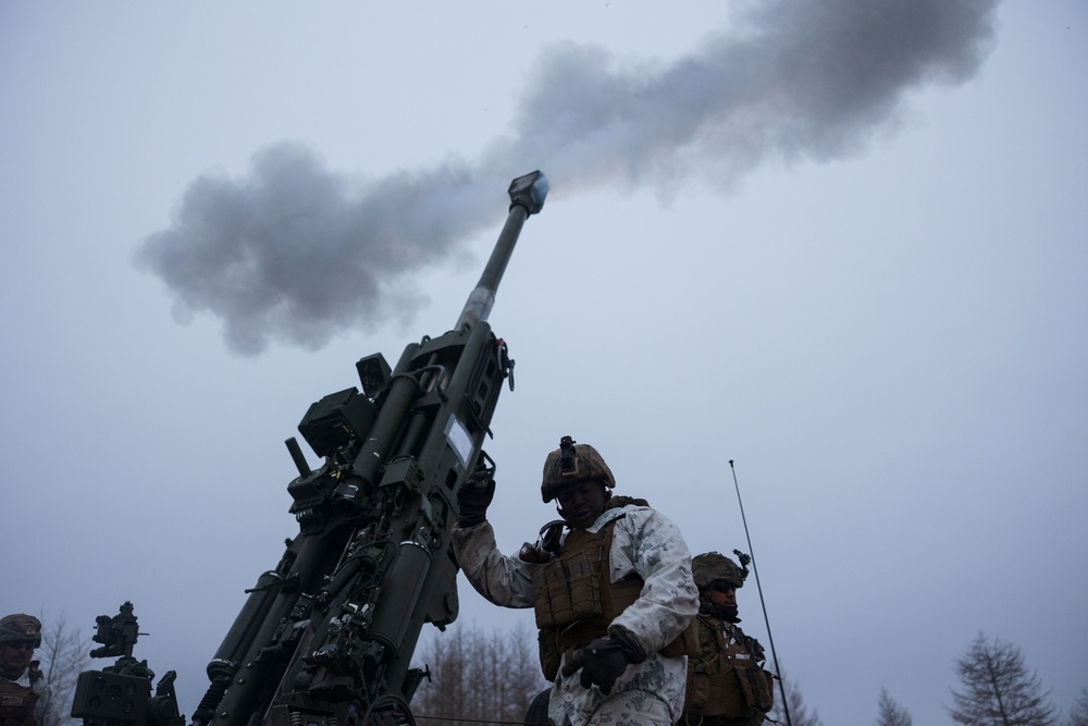 Artillery Relocation Training Program 23.4 - M777 Live Fire