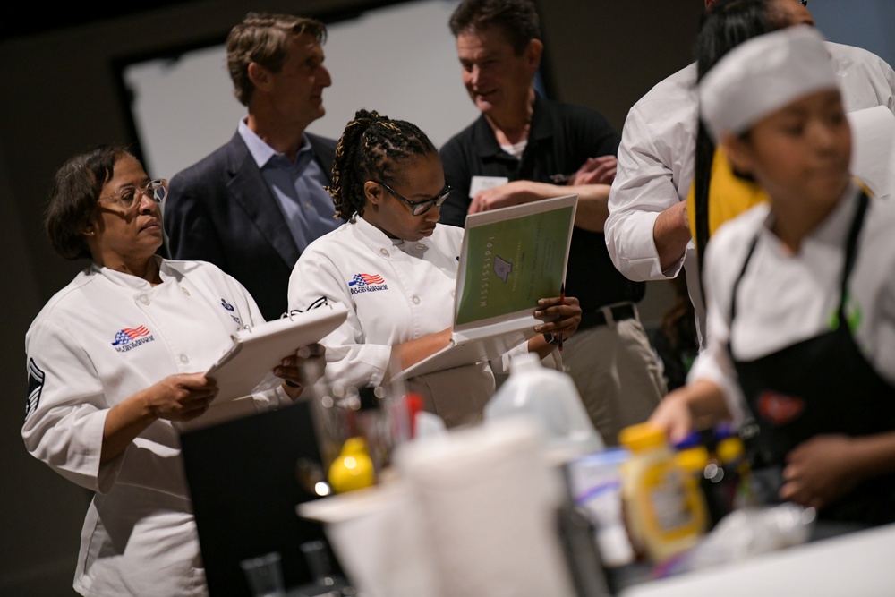 Yes, Chef! 172nd SSF Judge Mississippi Culinary Competition Teams
