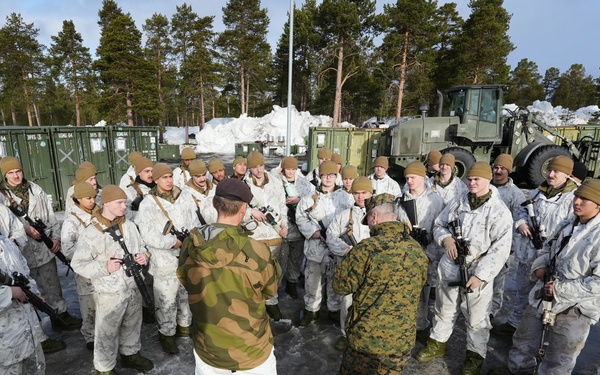 U.S. Marine Corps, Norwegian Armed Forces Leaders in Alta, Norway