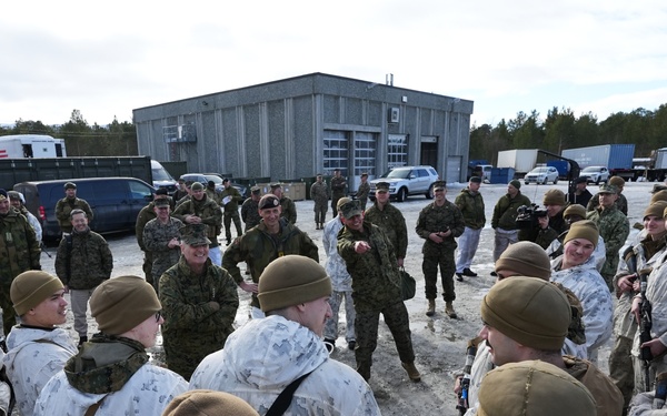 U.S. Marine Corps, Norwegian Armed Forces Leaders in Alta, Norway