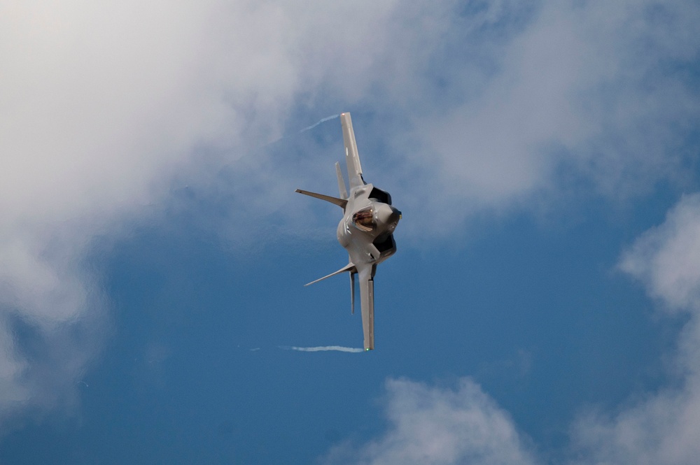 Royal Netherlands Air Force perform F-35A low-level training