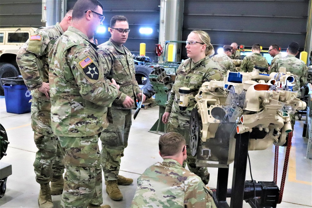 Fort McCoy’s RTS-Maintenance facility trains Soldiers for 91L MOS