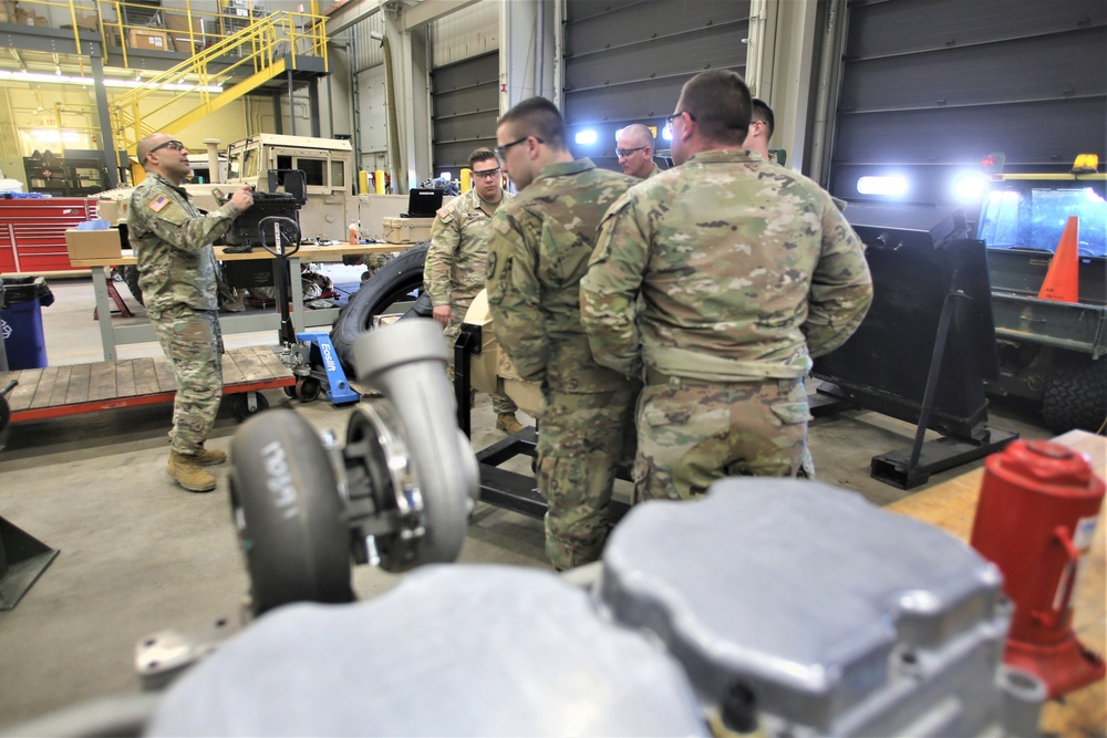 Fort McCoy’s RTS-Maintenance facility trains Soldiers for 91L MOS