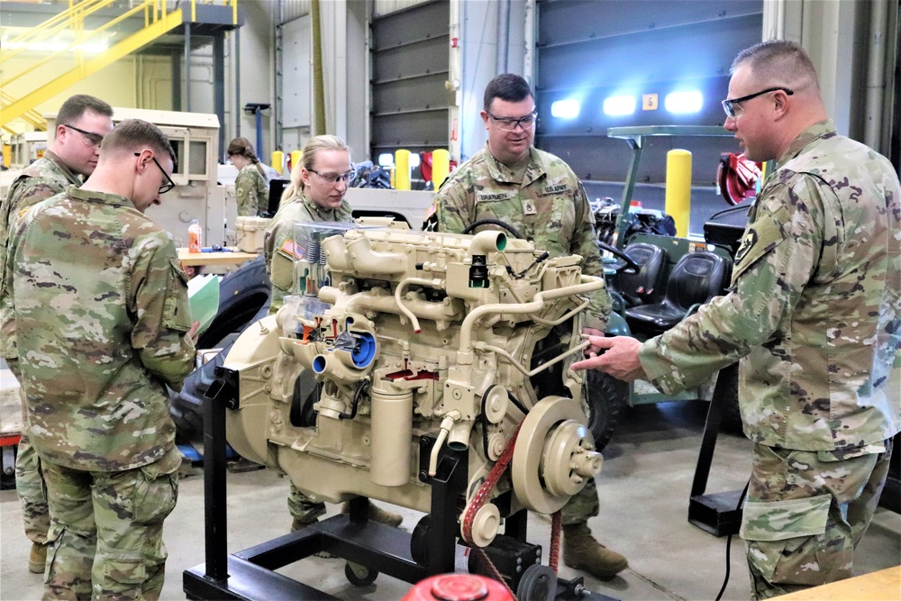 Fort McCoy’s RTS-Maintenance facility trains Soldiers for 91L MOS