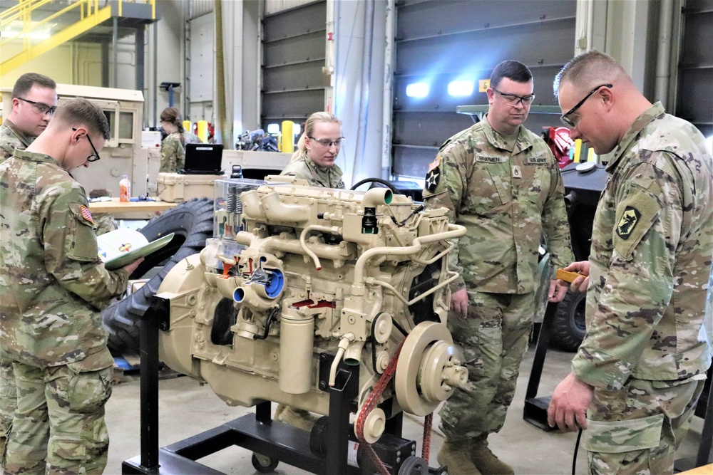 Fort McCoy’s RTS-Maintenance facility trains Soldiers for 91L MOS