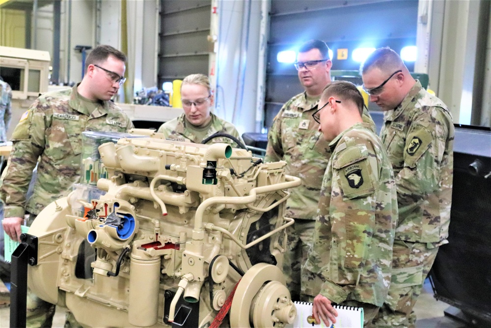 Fort McCoy’s RTS-Maintenance facility trains Soldiers for 91L MOS