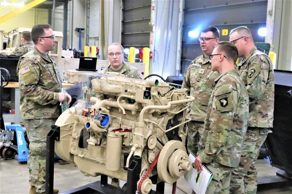 Fort McCoy’s RTS-Maintenance facility trains Soldiers for 91L MOS