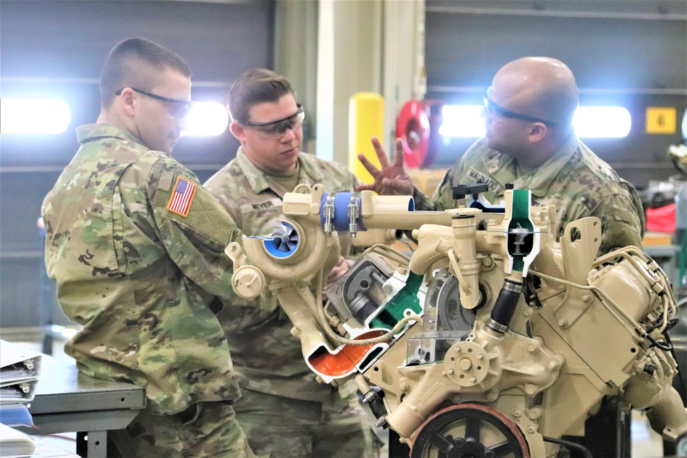 Fort McCoy’s RTS-Maintenance facility trains Soldiers for 91L MOS