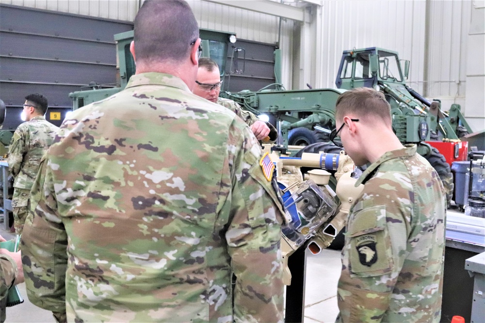 Fort McCoy’s RTS-Maintenance facility trains Soldiers for 91L MOS