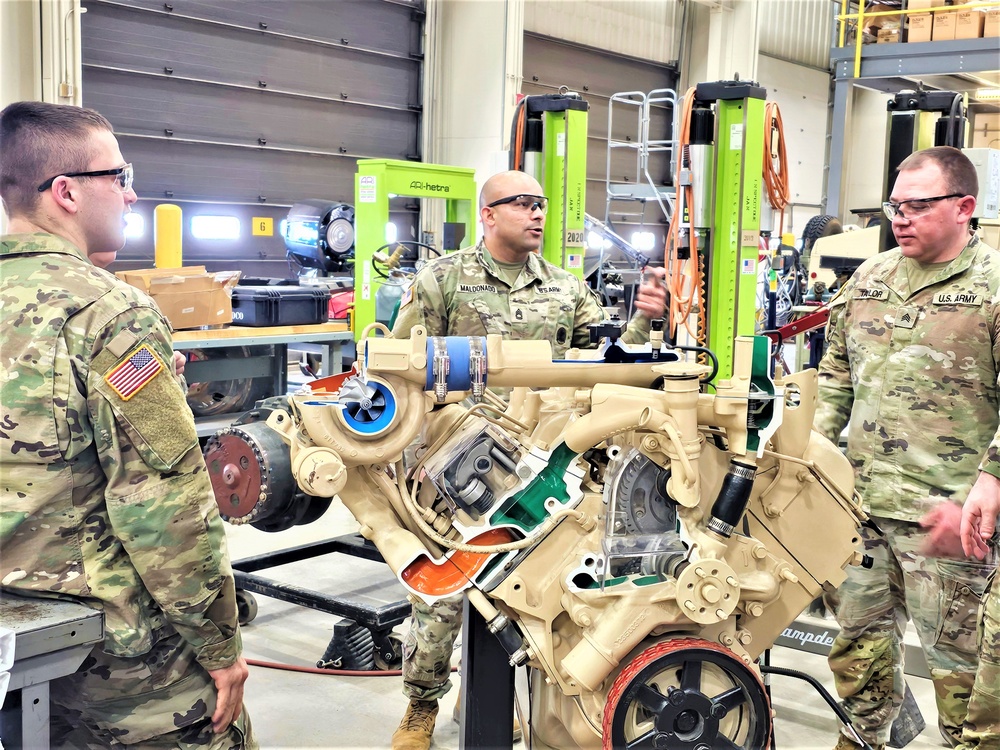 Fort McCoy’s RTS-Maintenance facility trains Soldiers for 91L MOS