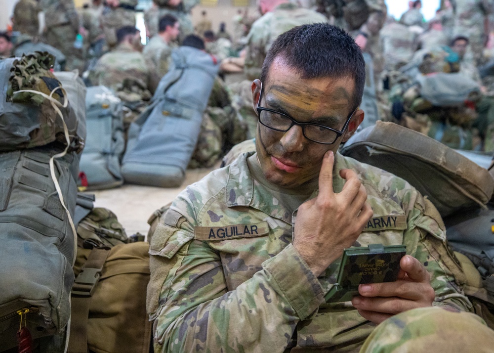 JRTC 24-05 - 1st BCT, 82nd ABN DIV, prepares for airborne JFE operation