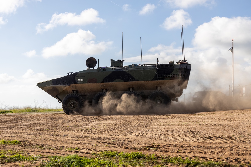 AAS students learn ACV basic land-driving skills