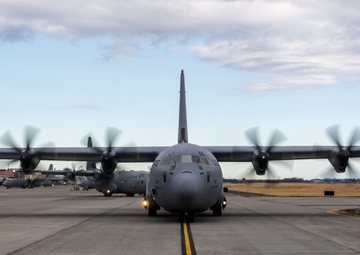 Airborne 24: U.S., Japan interoperability showcases training for largest static-line jump