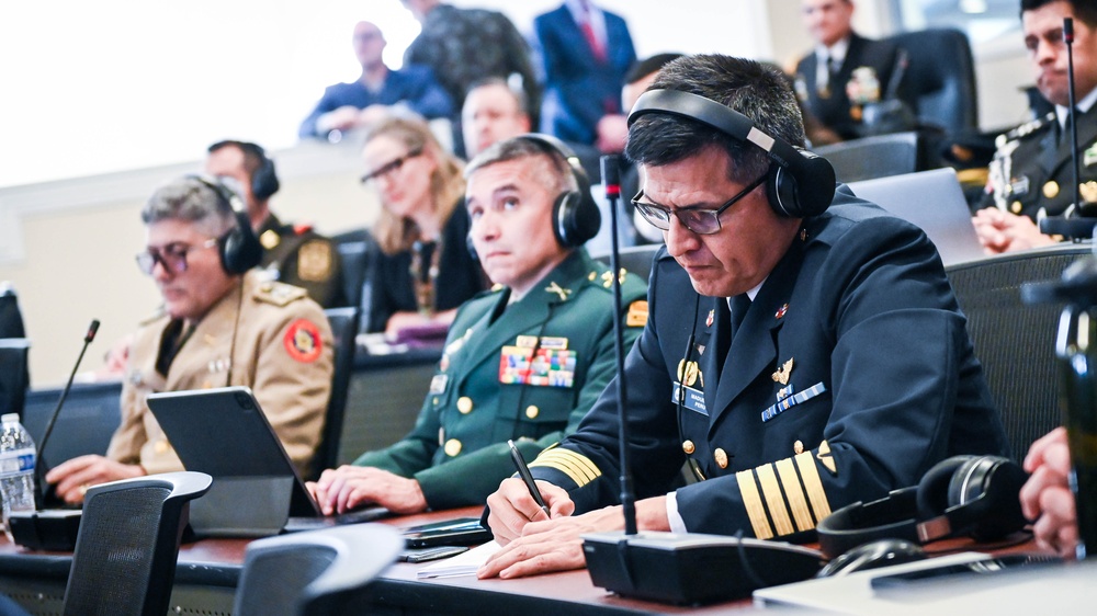 U.S. Ambassador to the Organization of American States Addresses Class 63 Students at Inter-American Defense College