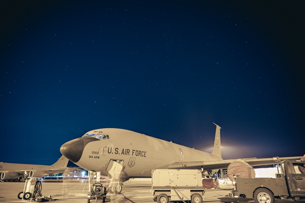 Night Skies with a KC-135 Stratotanker