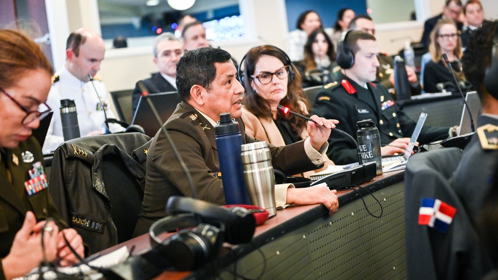 U.S. Ambassador to the Organization of American States Addresses Class 63 Students at Inter-American Defense College