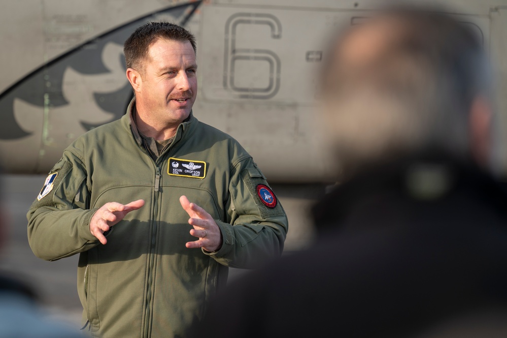 480th FS and ITAF demonstrate capabilities for community leaders