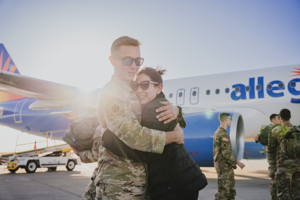 134th Airborne Infantry Regiment soldiers welcomed home after yearlong deployment in the Horn of Africa