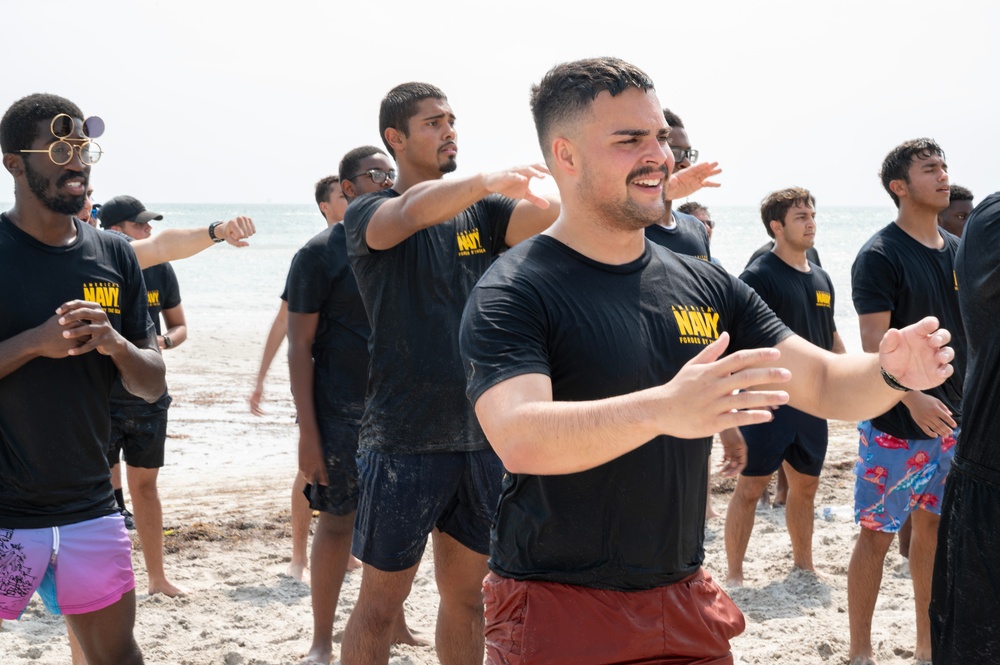 Miami Future Sailors and Bonds Strengthened at Beach DEP Meeting