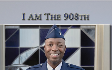 I am The 908th: 1st Lt. Michael McDuffie