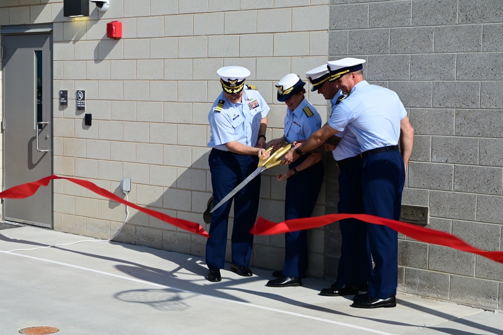 Coast Guard holds ribbon-cutting ceremony for new station in Fort Myers